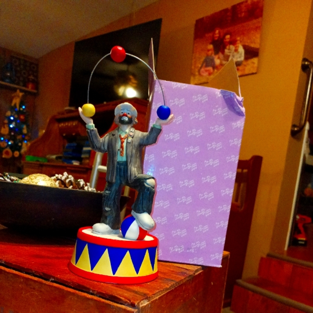 San Francisco Music Box Company Juggling Flambo